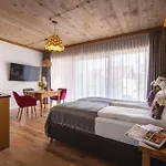 U Harrego Boutique Masaze, Sauna, Teznia Solankowa , Balkon , Taras , Klimatyzacja , Parking Aparthotel 4*