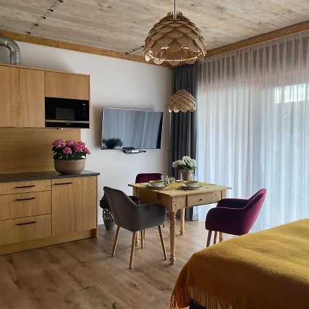 U Harrego Boutique Z Klimatyzacja, Balkon, Sauna, Teznia Parking