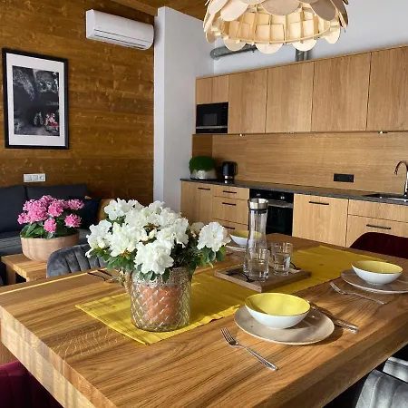 U Harrego Boutique Z Klimatyzacja, Balkon, Sauna, Teznia Parking Aparthotel Kudowa Zdroj
