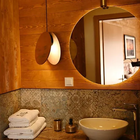 U Harrego Boutique Z Klimatyzacja, Balkon, Sauna, Teznia Parking
