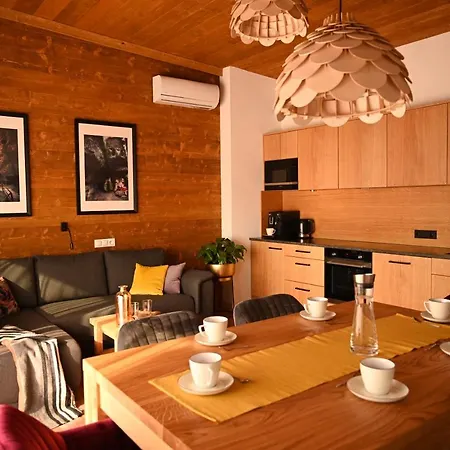 Aparthotel U Harrego Boutique Z Klimatyzacja, Balkon, Sauna, Teznia Parking