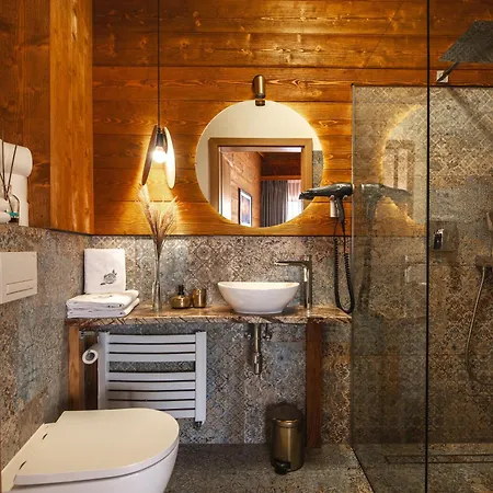 U Harrego Boutique Z Klimatyzacja, Balkon, Sauna, Tężnia Parking