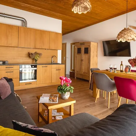 U Harrego Boutique Masaze, Sauna, Teznia Solankowa , Balkon , Taras , Klimatyzacja , Parking 4*