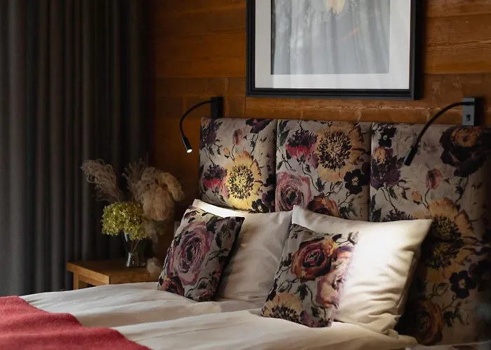 U Harrego Boutique Z Klimatyzacja, Balkon, Sauna, Tężnia Parking Hotel apartamentowy Kudowa-Zdrój