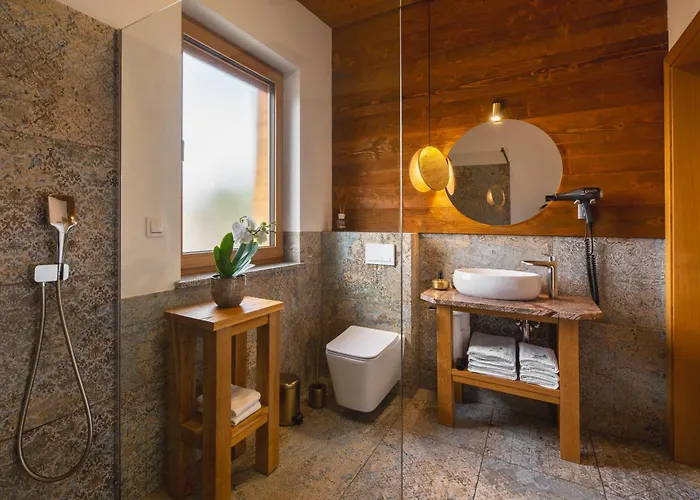 U Harrego Boutique Masaze, Sauna, Teznia Solankowa , Balkon , Taras , Klimatyzacja , Parking Aparthotel Kudowa-Zdrój